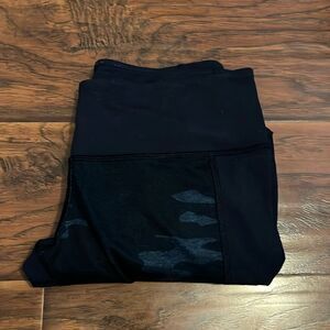 Lululemon Blue Camouflage Cropped Print Design Leggings